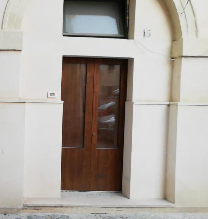 Dimora Salentina Via Scarambone Lecce Apartman Kültér fotó